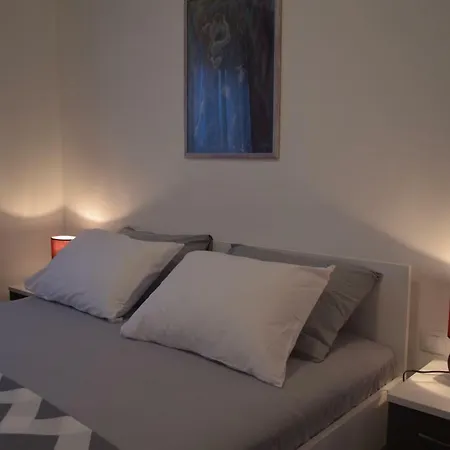 Richi Apartment *